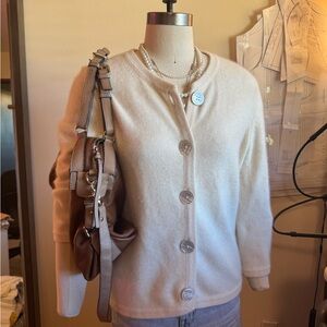 Banana republic Angora/wool sweater size M Women’s